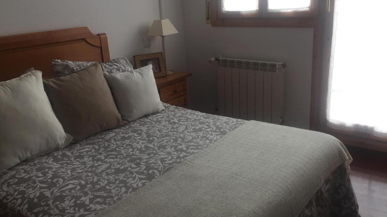 Casa De Claudia Comillas- Jardin Privado - A 10 Metros Del Capricho De Gaudi ภายนอก รูปภาพ