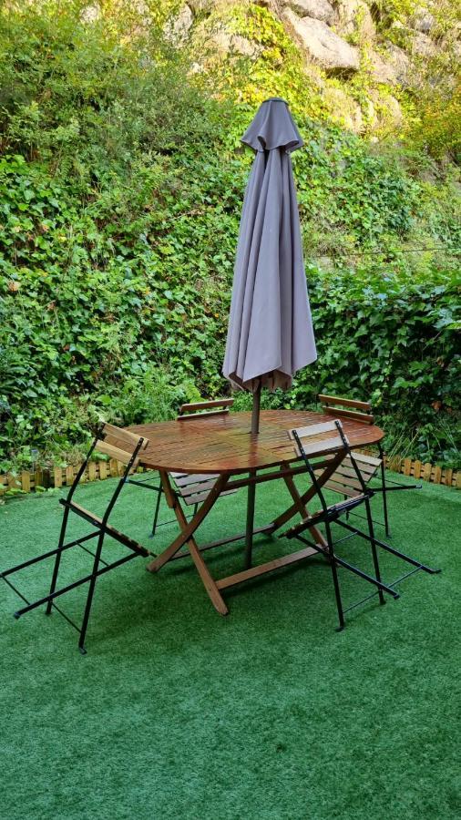 Casa De Claudia Comillas- Jardin Privado - A 10 Metros Del Capricho De Gaudi ภายนอก รูปภาพ