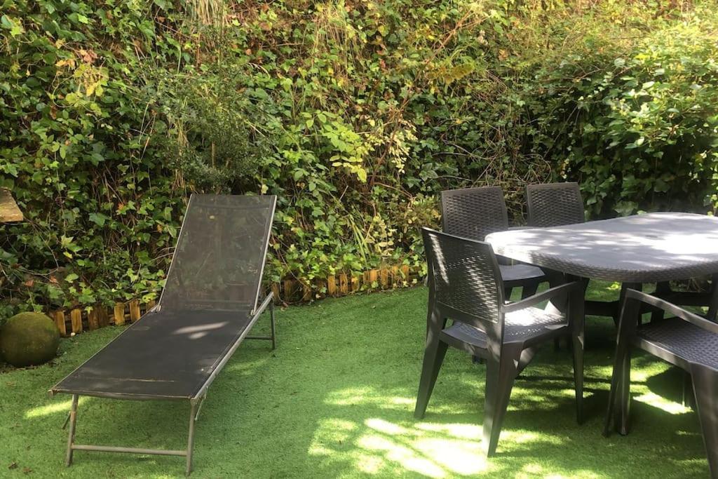 Casa De Claudia Comillas- Jardin Privado - A 10 Metros Del Capricho De Gaudi ภายนอก รูปภาพ